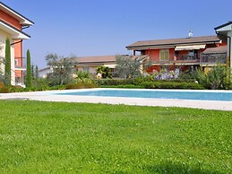 Holiday Home with Nicely Decorated Interior near Lake Garda