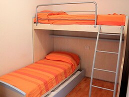 Holiday Home with Nicely Decorated Interior near Lake Garda