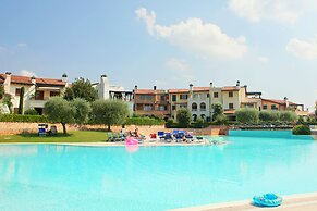 Resort Apartment w/ Pool