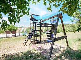 Apartment in Ascoli Piceno With Swimming Pool