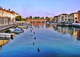 Belvilla by OYO Apartment in Peschiera del Garda