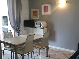 Belvilla by OYO Apartment in Peschiera del Garda