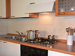 Belvilla by OYO Apartment in Peschiera del Garda