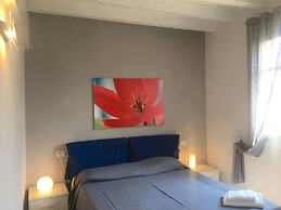 Belvilla by OYO Apartment in Peschiera del Garda