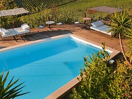 Serene Apartment in Ascoli Piceno with Hot Tub