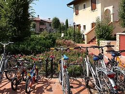 Well Kept Ground Floor Apartment near Peschiera