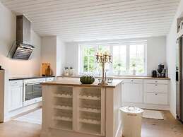 Cosy Retreat in Henne Strand-by Traum
