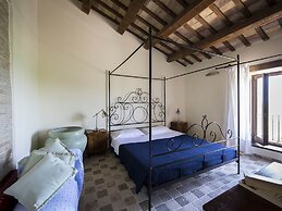 Belvilla by OYO Ginestra