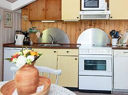 Secluded Harbor Cottage-by Traum