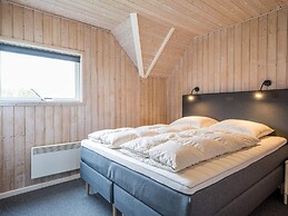 6 Person Holiday Home on a Holiday Park in Hvide Sande