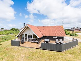 6 Person Holiday Home on a Holiday Park in Hvide Sande