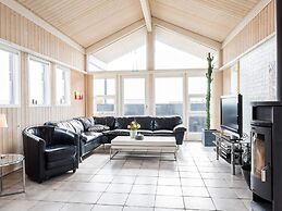 8 Person Holiday Home on a Holiday Park in Hvide Sande
