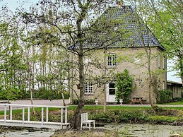 Historic Water Tower Retreat-by Traum