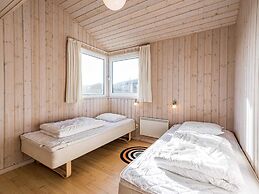Seaside Serenity in Aaeurgab With Sauna-by Traum
