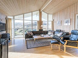 Seaside Serenity in Aaeurgab With Sauna-by Traum