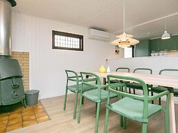 Modern Retreat in Klitgards-by Traum