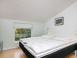Modern Retreat in Klitgards-by Traum