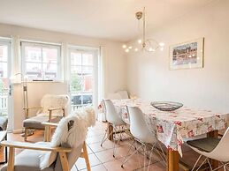 6 Person Holiday Home in Blavand