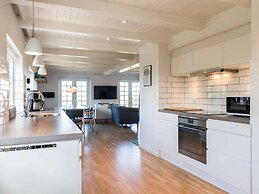 5 Star Holiday Home in Norre Nebel