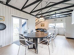5 Person Holiday Home in Hemmet