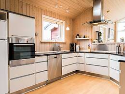 6 Person Holiday Home in Tarm
