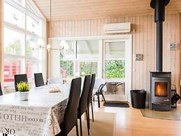 6 Person Holiday Home in Tarm