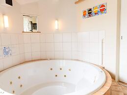 Seaside Charm With Spa and Sauna-by Traum