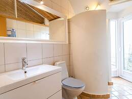 Seaside Charm With Spa and Sauna-by Traum