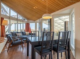 Seaside Charm With Spa and Sauna-by Traum