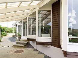 Seaside Charm With Spa and Sauna-by Traum