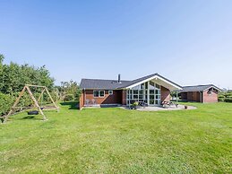 8 Person Holiday Home in Tarm