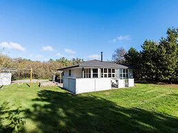 8 Person Holiday Home in Norre Nebel