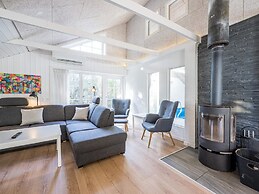 8 Person Holiday Home in Blavand