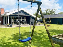 Secluded Cozy Cottage-by Traum