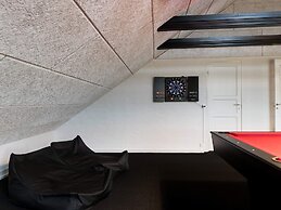 8 Person Holiday Home on a Holiday Park in Blåvand