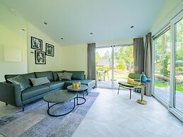 Modern Chalet in Utrecht for 6 People