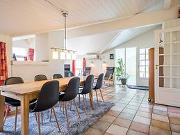 Luxury Retreat by Heathland-by Traum