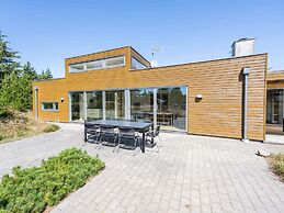 6 Person Holiday Home in Henne