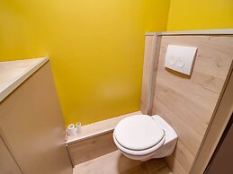 Mansion in Waimes With Sauna