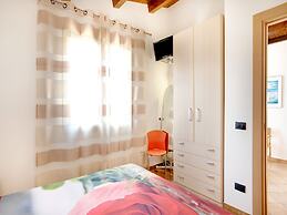 Beachside Getaway w/ Garden