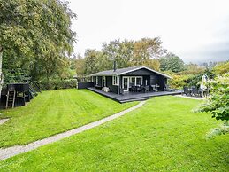 Cozy Cottage Retreat in Bork Havn-by Traum