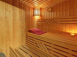 Modern Chalet with Hot Tub in Les Collons