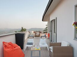 Belvilla by OYO Panorama Il Tondo