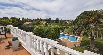 Belvilla by OYO Ta3rtolas