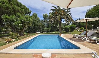 Belvilla by OYO Ta3rtolas