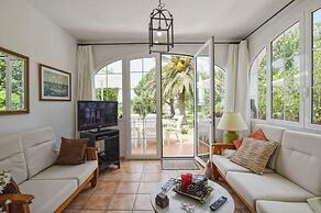 Belvilla by OYO Ta3rtolas