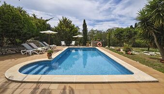 Belvilla by OYO Ta3rtolas