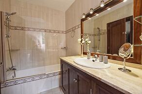 Belvilla by OYO Ta3rtolas