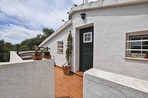 Belvilla by OYO Ta3rtolas