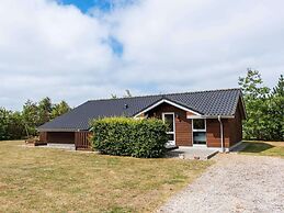6 Person Holiday Home in Tarm